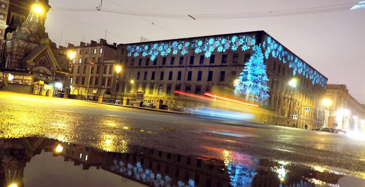 Московская компания «Ланселот» приобрела историческое здание на Конюшенной площади на 1,2 млрд рублей (Санкт-Петербург)